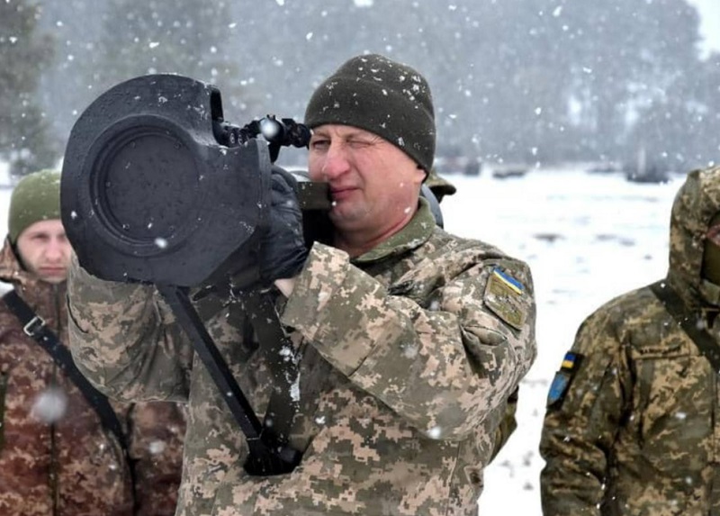 ウクライナ-外国人部隊-入部条件
